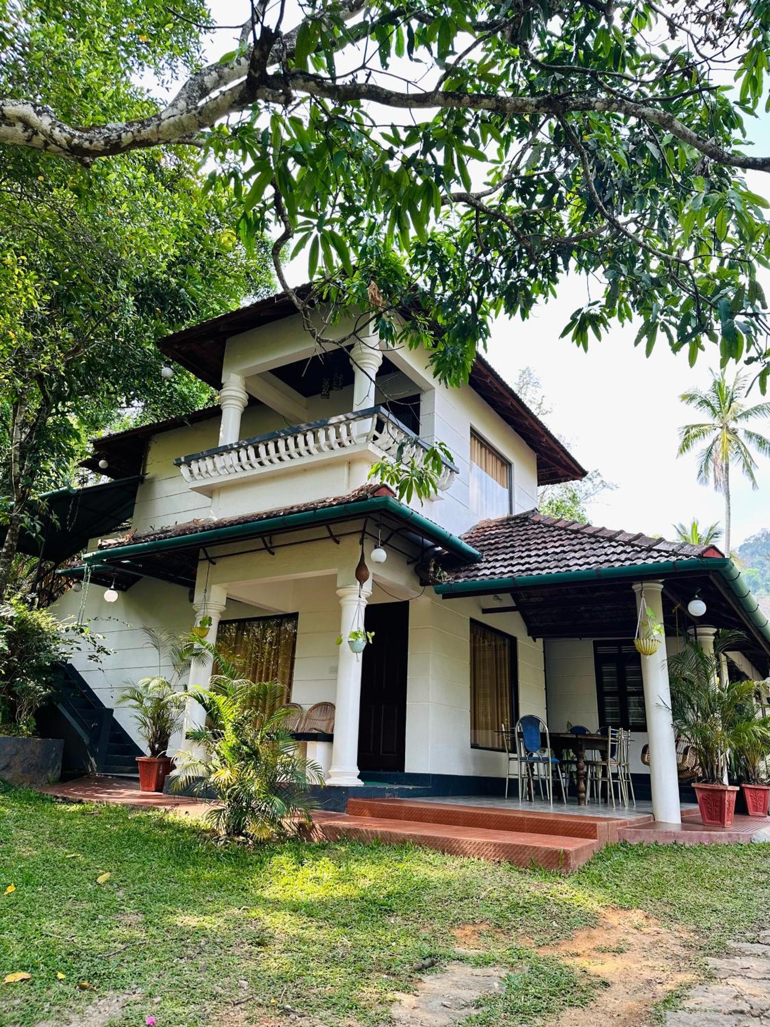 Thoppil Homestay Munnar Exterior foto