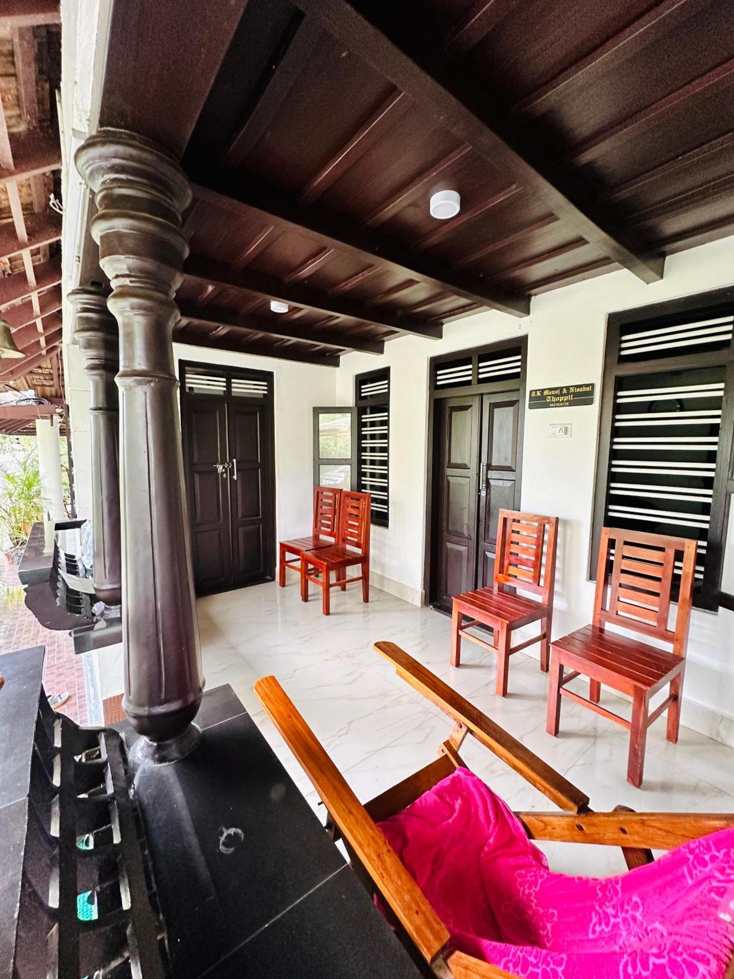 Thoppil Homestay Munnar Exterior foto